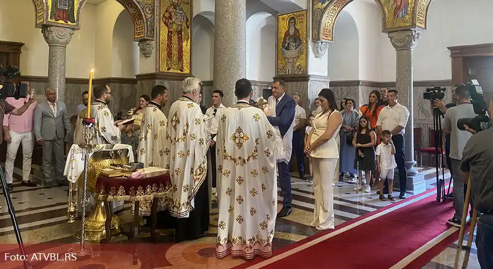 kumovao dodik.webp